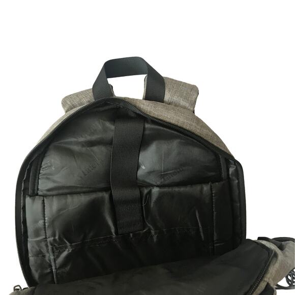 Matein Charging Backpack - Picture 4 of 5